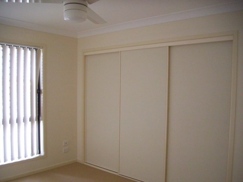 5 Kite Crescent, Eagleby QLD 4207