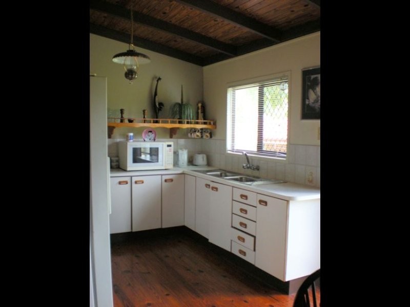 , 2 Meadow Street, Loganlea QLD 4131