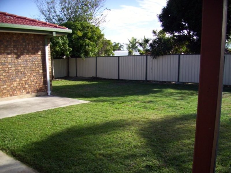 19 Cavillon Street, Crestmead QLD 4132