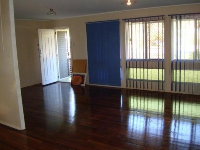 15 Keyes Street, Loganlea QLD 4131