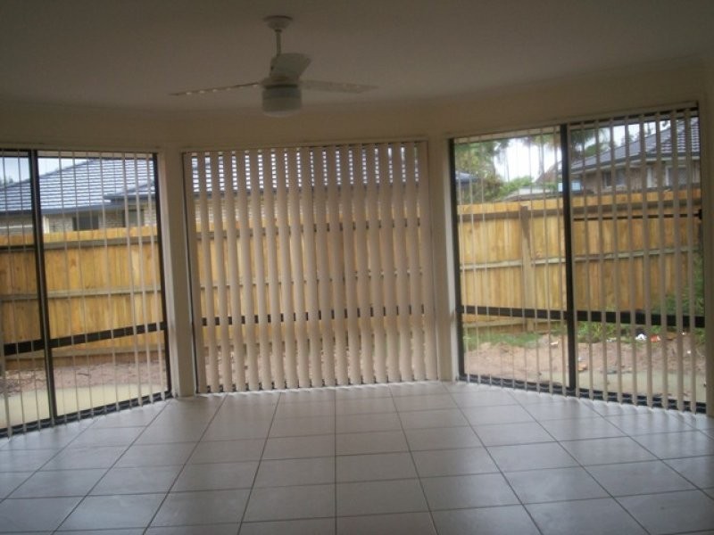 19 Chasbet Street, Marsden QLD 4132