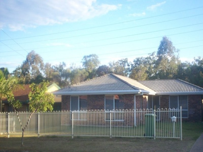 43 Velorum Drive, Kingston QLD 4114