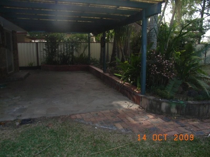 18 Katrina Crescent, Waterford West QLD 4133