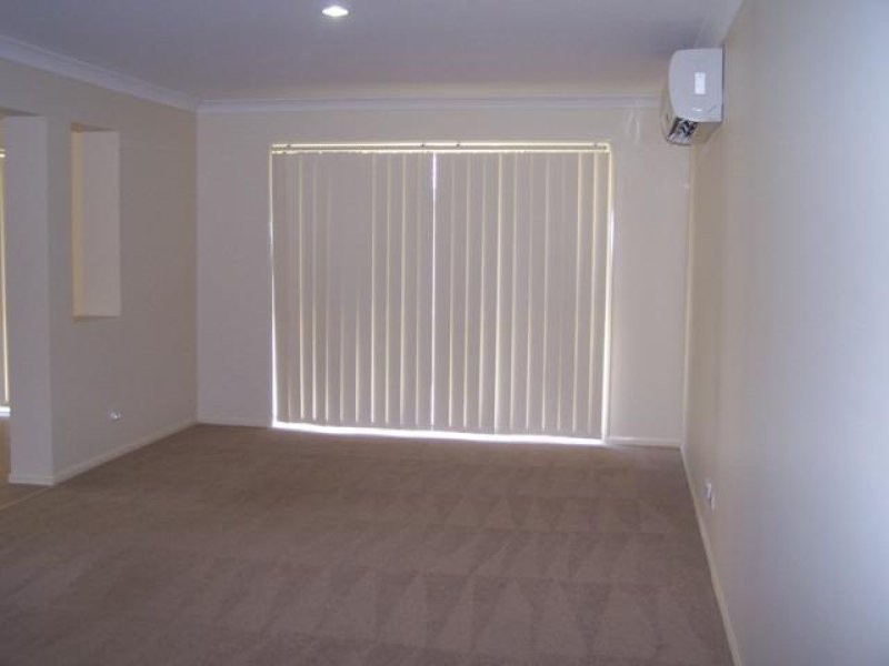 12 Summerhill Court, Marsden QLD 4132