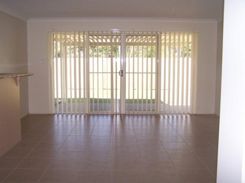 12 Summerhill Court, Marsden QLD 4132