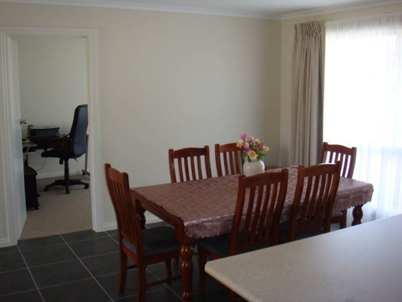 32 Ridge Terrace, Millicent SA 5280