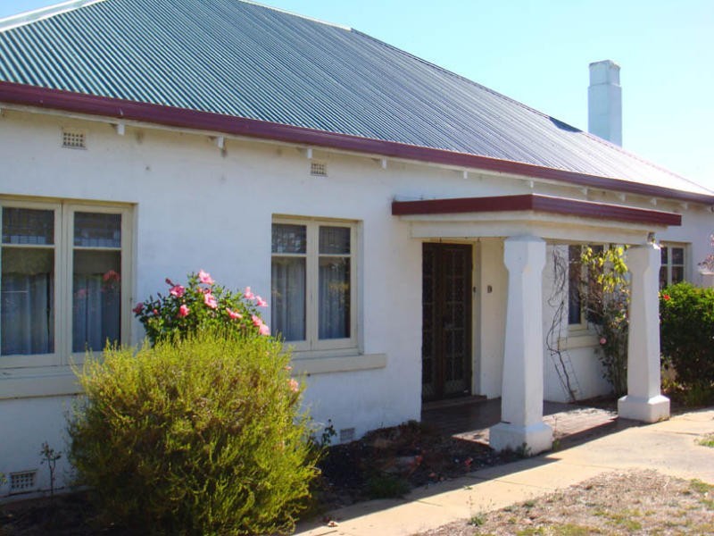 39 Main Street, Millicent SA 5280
