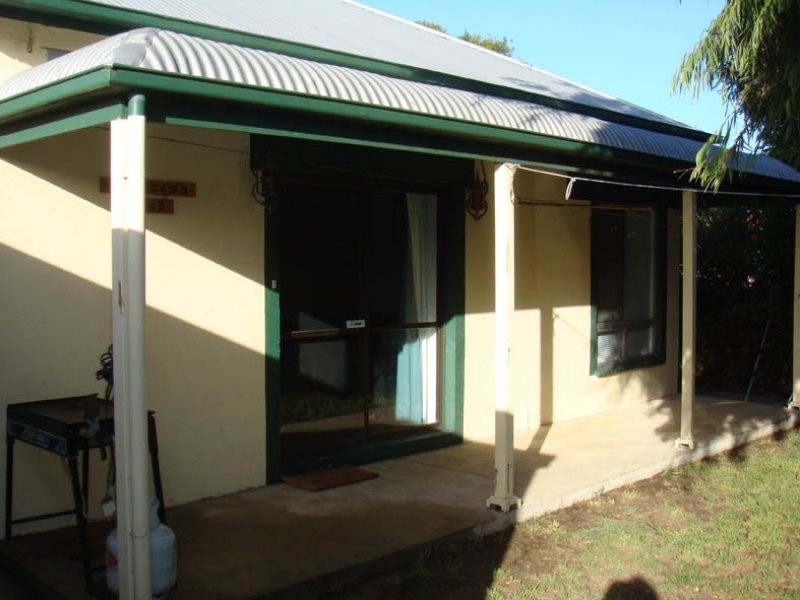 16 Benton Street, Millicent SA 5280