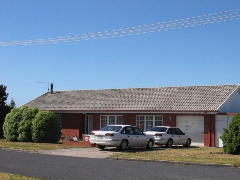 6 Hayes Crescent, Mount Gambier SA 5290