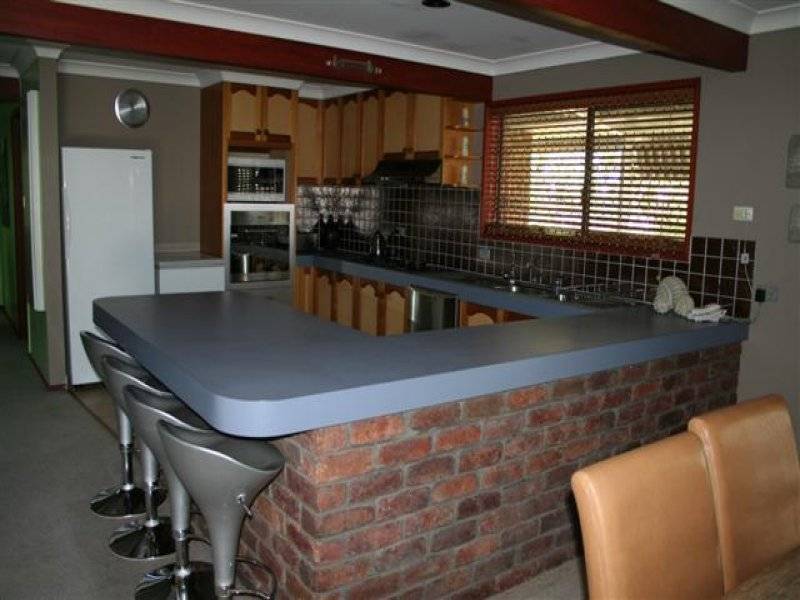 107 Currey St, Roma QLD 4455