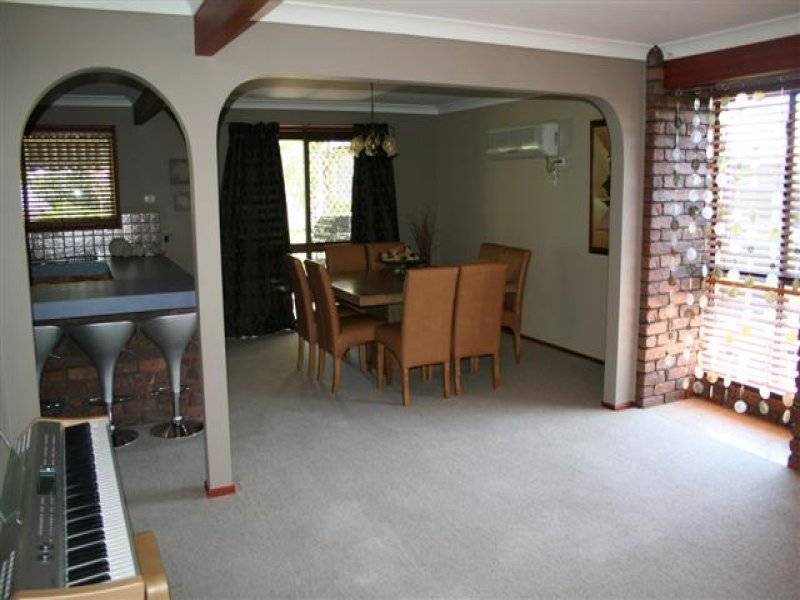 107 Currey St, Roma QLD 4455