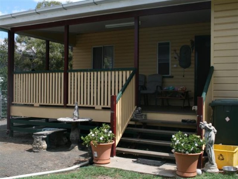 21 Timbury Street, Roma QLD 4455