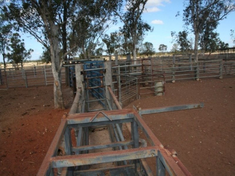 L6 Southern Road, Roma QLD 4455