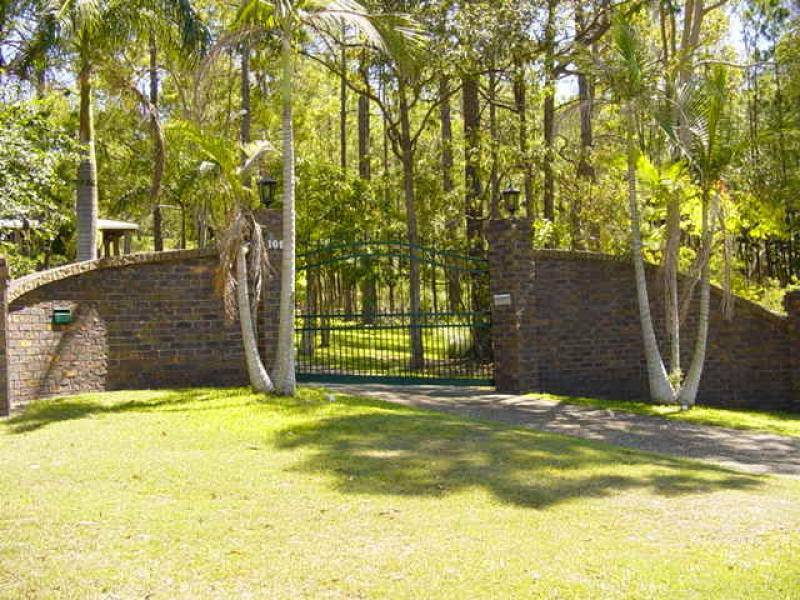 109 Glade Drive, Gaven QLD 4211