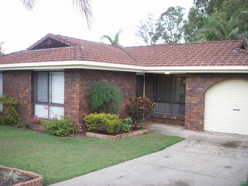 10 Latrobe Avenue, Helensvale QLD 4212