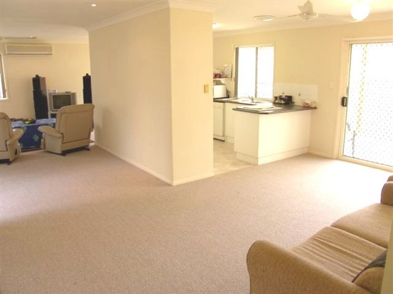 32 Urangan Ct, Helensvale QLD 4212