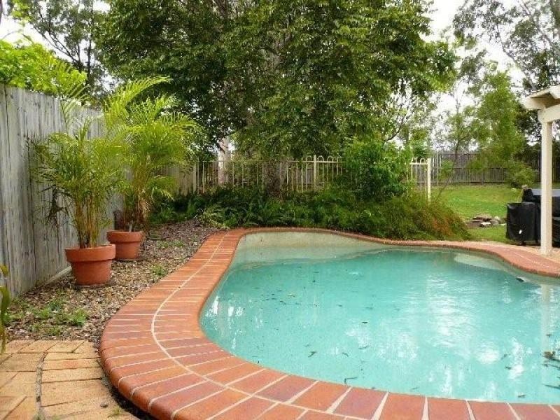 14 Edgeworth Place, Helensvale QLD 4212