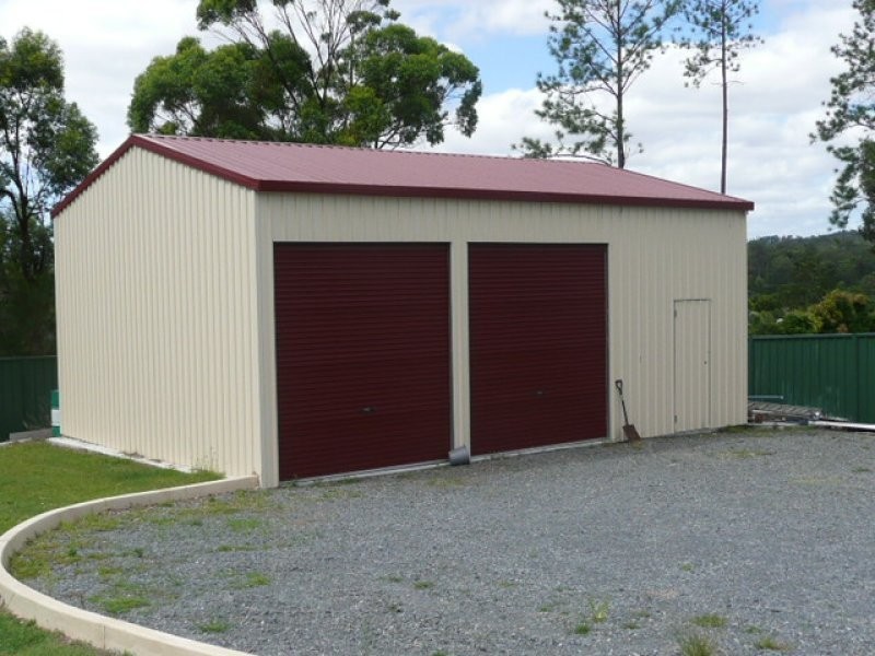 16 Connemara Rd, Gaven QLD 4211