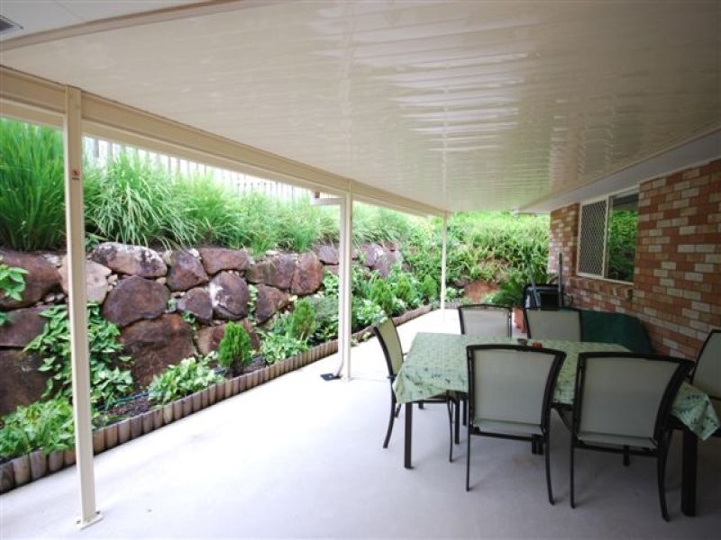 6 Maui Crescent, Oxenford QLD 4210