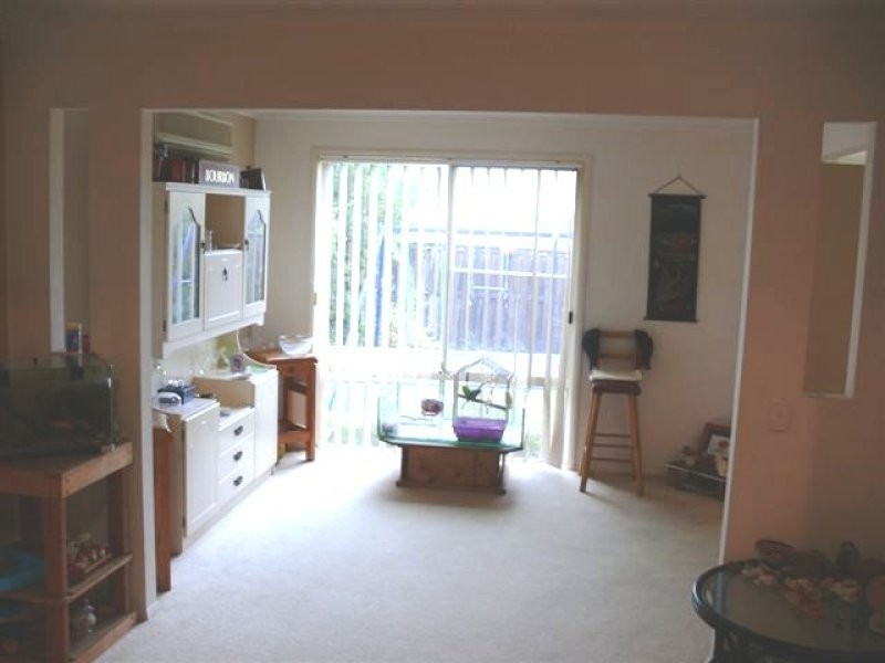 17 Fanning Crt, Pacific Pines QLD 4211