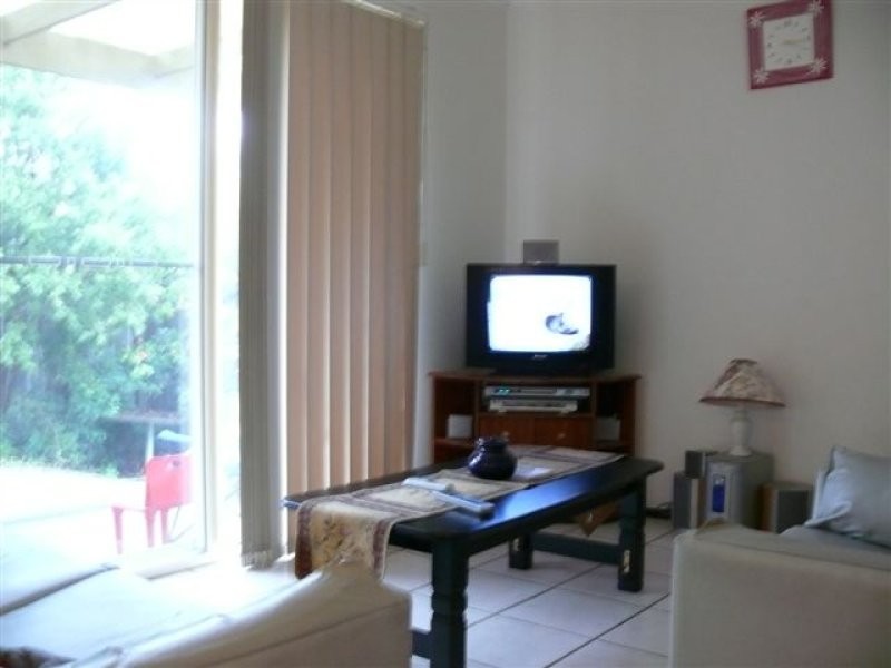 17 Fanning Crt, Pacific Pines QLD 4211