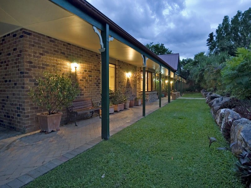 12 Hannaford Place, Helensvale QLD 4212