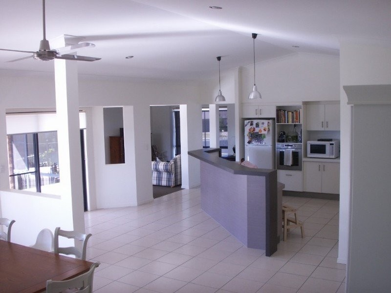 48 Lawley Crescent, Pacific Pines QLD 4211