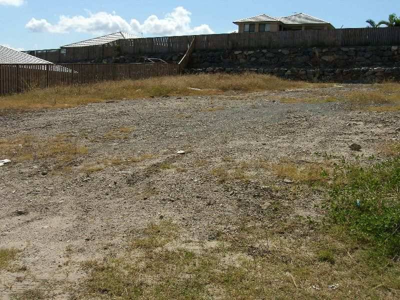 18 Wellers Street, Pacific Pines QLD 4211