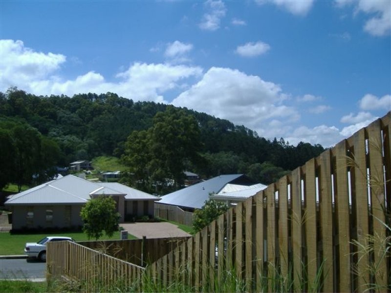 6 Gellert Close, Maudsland QLD 4210