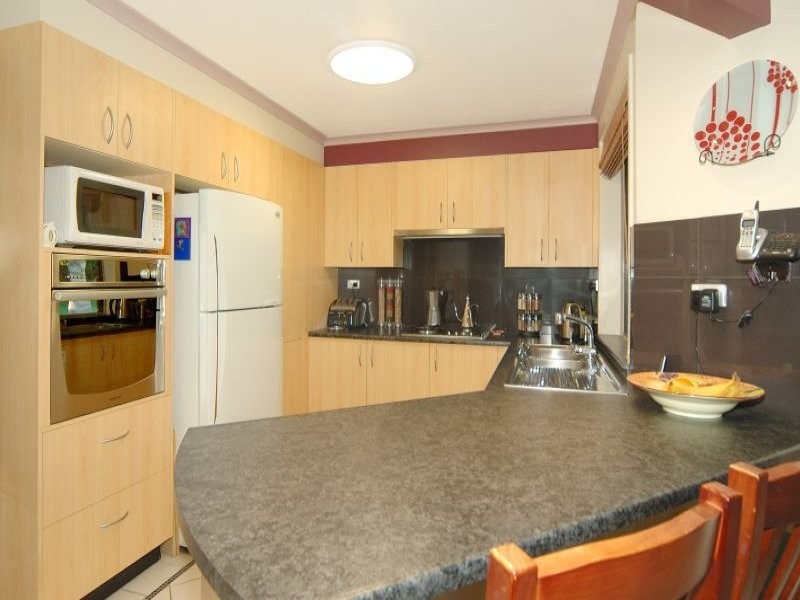 22 Golden Grove, Albion Park NSW 2527