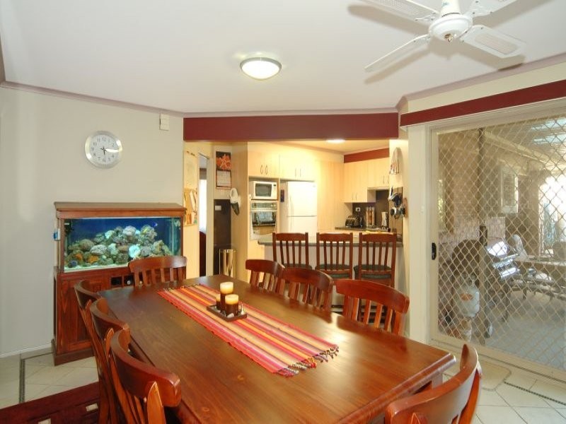 22 Golden Grove, Albion Park NSW 2527