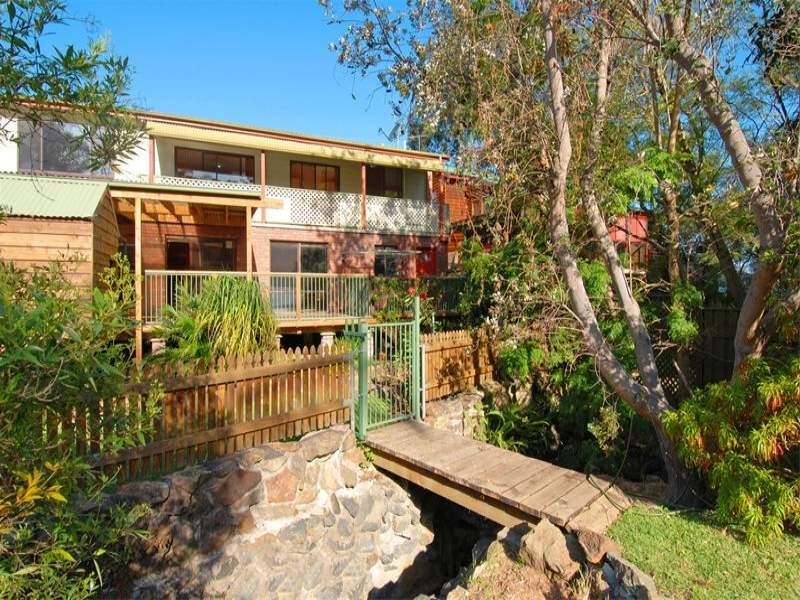 32 Loch Carron Avenue, Farmborough Heights NSW 2526