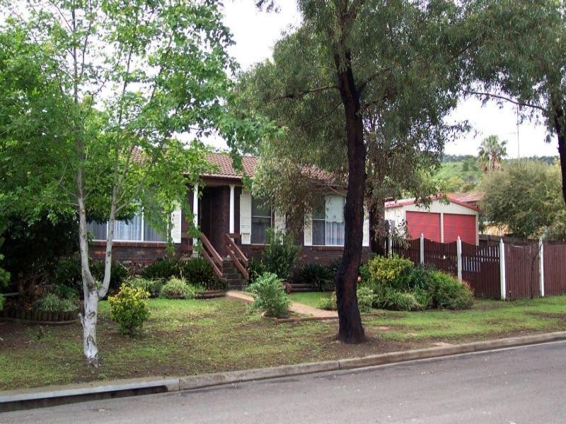 16 Newcombe Street, Berkeley NSW 2506