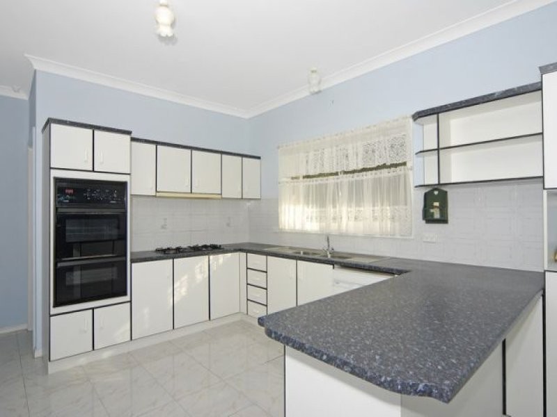 42 Semaphore Road, Berkeley NSW 2506