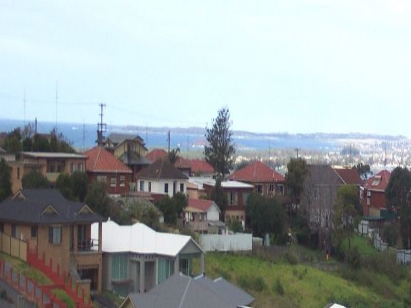 116 Shearwater Drive, Lake Heights NSW 2502