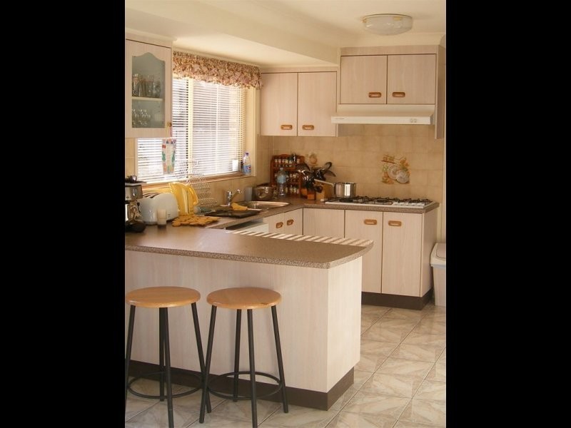 84 Brendon Avenue, Farmborough Heights NSW 2526