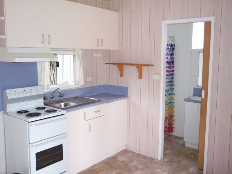 14 Thornbury Avenue, Unanderra NSW 2526