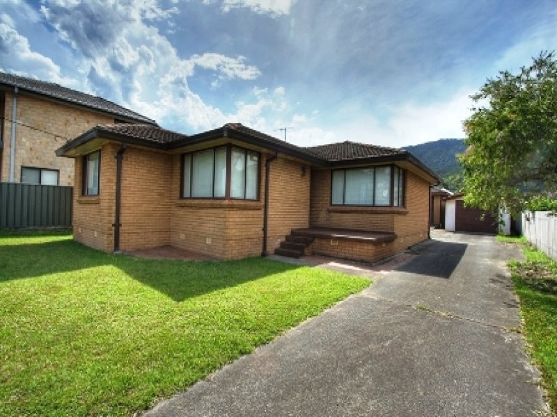 204 Lawrence Hargrave Drive, Thirroul NSW 2515