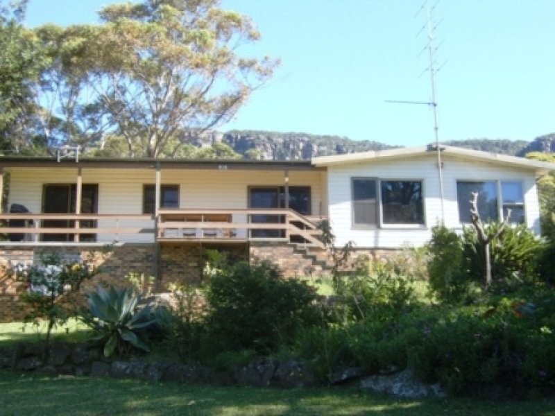 26 Squires Crescent, Coledale NSW 2515