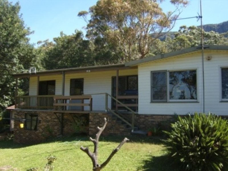 26 Squires Crescent, Coledale NSW 2515