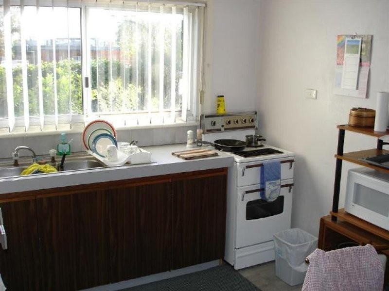 53 John St, Midland WA 6056