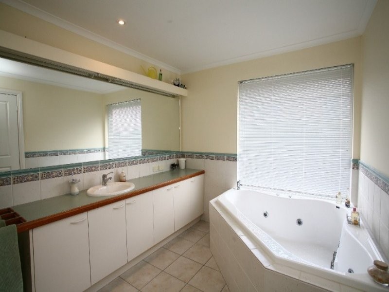 12 The Terrace, Lysterfield VIC 3156