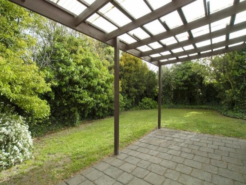 2 Wartook Way, Rowville VIC 3178