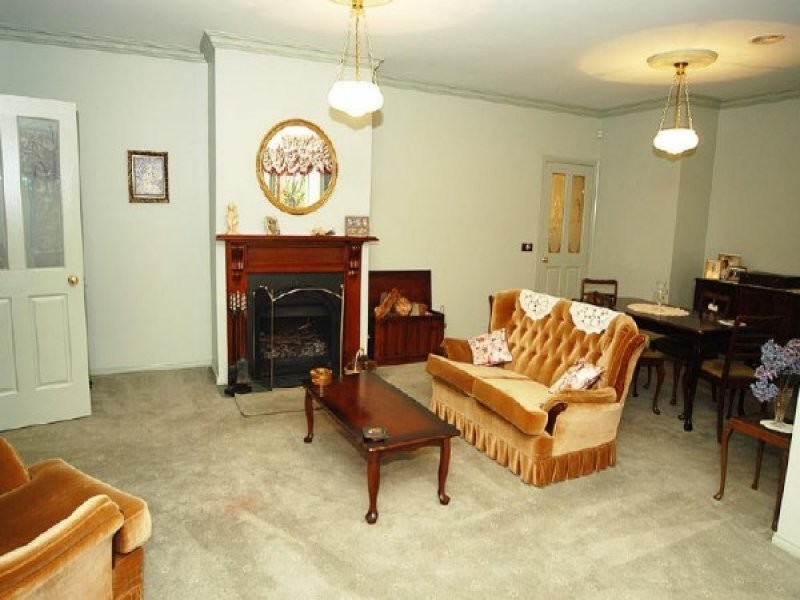 2 Ruby Close, Rowville VIC 3178