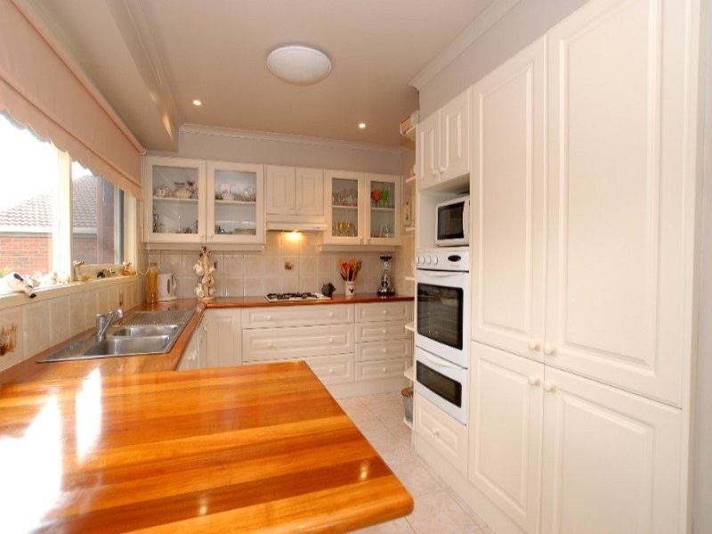 16 Jedan Court, Rowville VIC 3178