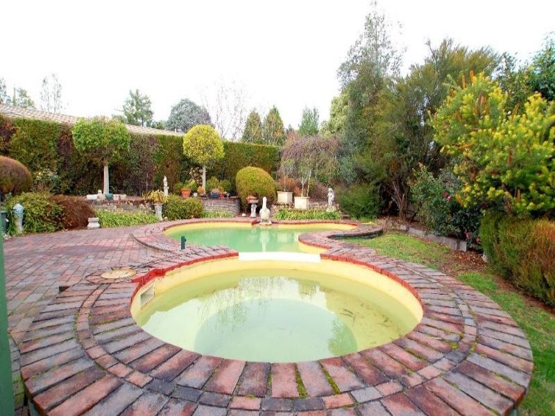 16 Jedan Court, Rowville VIC 3178