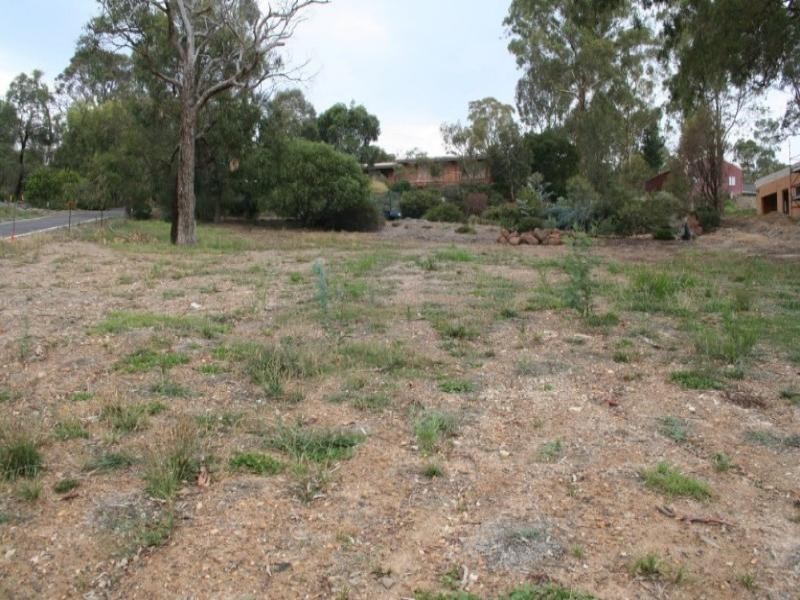 8 Provence Rise, Lysterfield VIC 3156