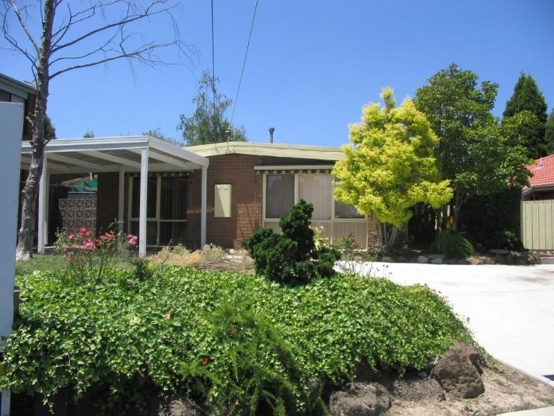 47 Stamford Crescent, Rowville VIC 3178