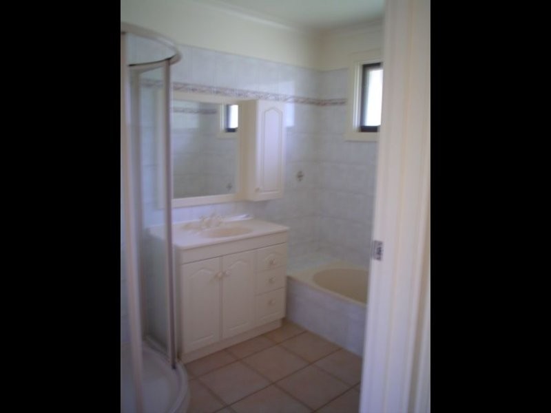 6 Centaur Crt, Bayswater VIC 3153