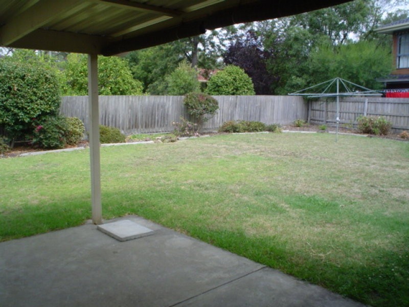 6 Centaur Crt, Bayswater VIC 3153